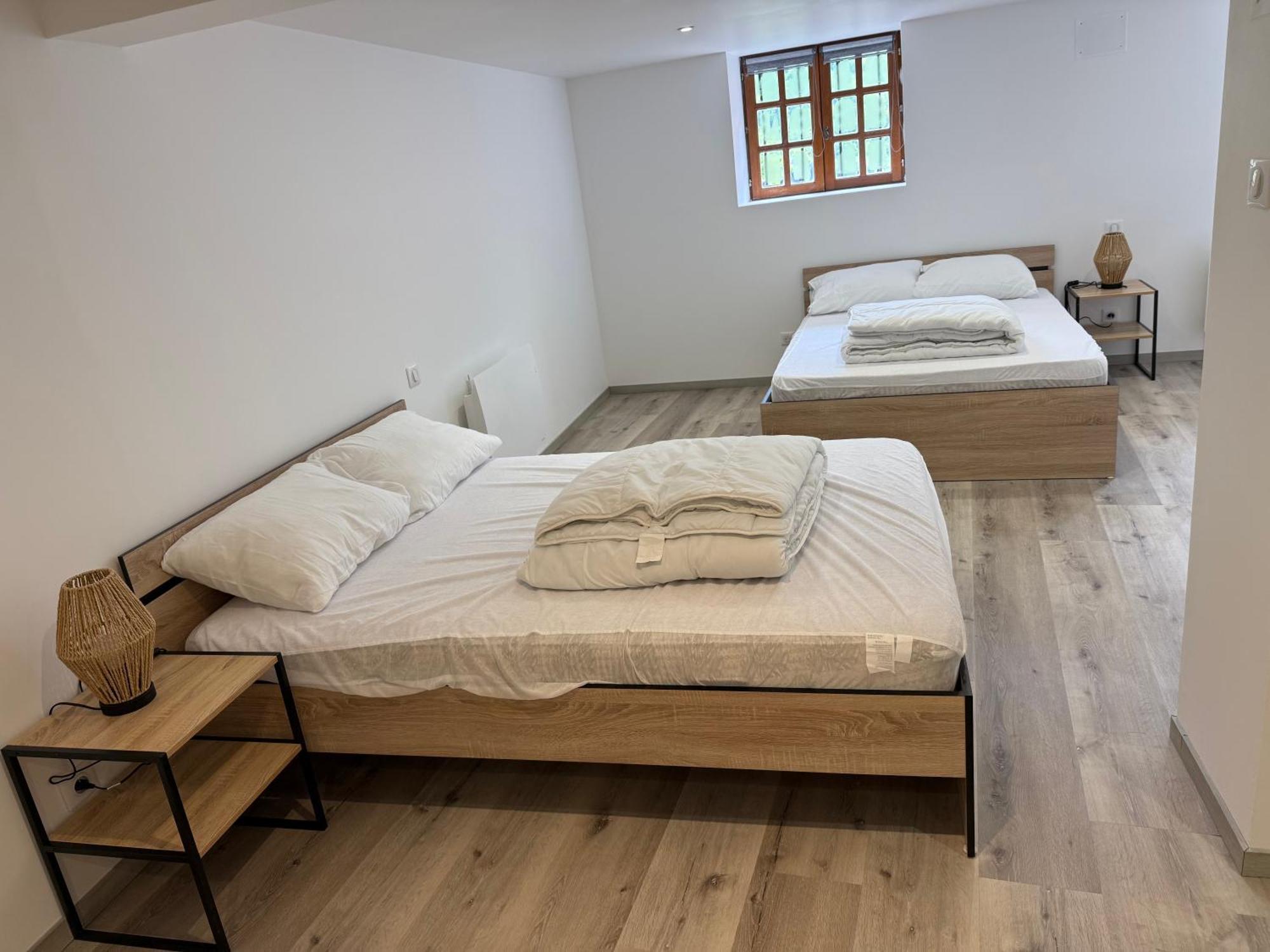 Gite Boutx 10 Et 12 Personnes 5 Lits Doubles Et 1 Canape Lits Eksteriør bilde